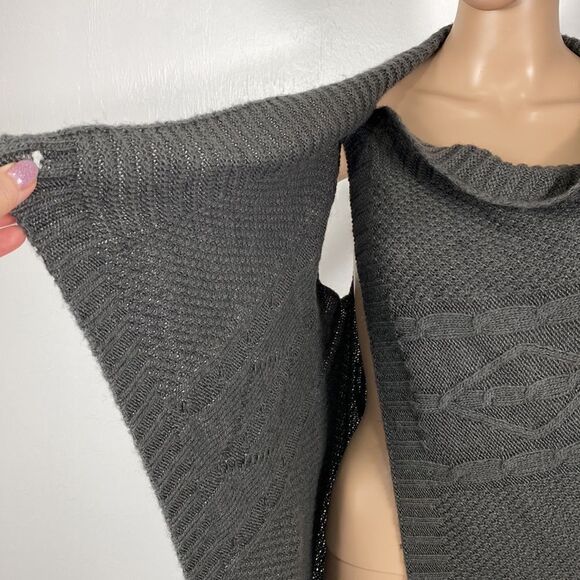 Marble Gray Mohair Blend Longline Button Closure Vest - Picture 4 of 11